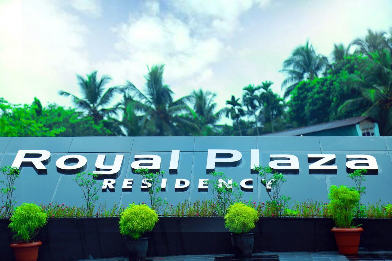 Отель Royal Plaza Residency Cheruppulasseri Экстерьер фото